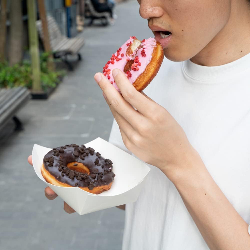 Restaurantware Bio Tek 1 Pound Food Boats 200 Disposable Paper Food Trays - Heavy-Duty Greaseproof White Paper Food Boats For Snacks Appetizers Or Treats Use At Parties Or Carnivals