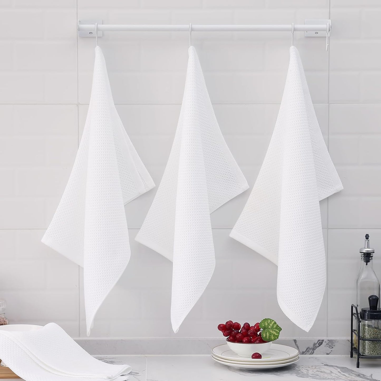 Homaxy 100% Cotton Waffle Weave Kitchen Dish Towels, Ultra Soft Absorbent Quick Drying Cleaning Towel, 20x28 Inches, 6-Pack, White