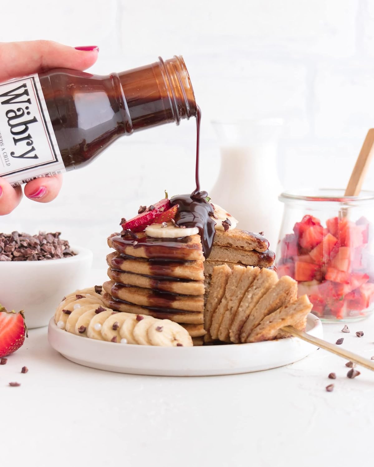 Wäbry Organic Chocolate Hazelnut Syrup – 15.5oz (439g), Natural Chocolate Syrup for Pancakes and Waffles, Drinks and Ice cream, Vegan Mocha Syrup for Coffee, Non-GMO & Dye-Free – BPA Free Bottle