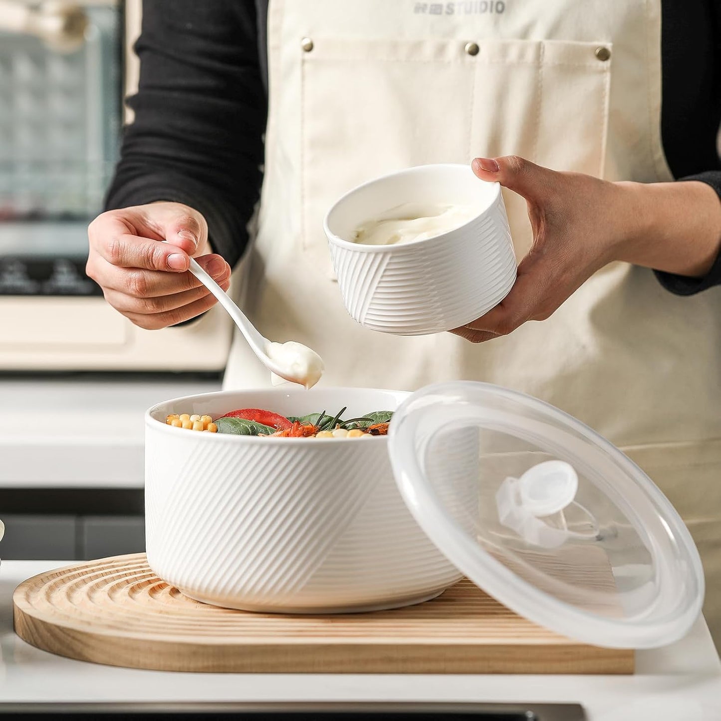 Ceramic Nesting Bowls with Lids: Mixing Bowls with Lids - Porcelain Food Storage Containers For Prep and Serving, Microwavable Kitchen Bowl Set of 4, 50/32/20/10 oz (White)