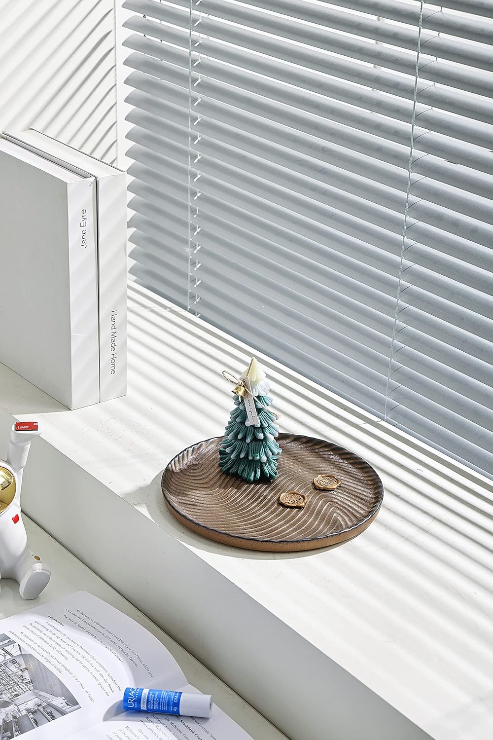 Vanity Tray, Candle Tray, Bathroom Tray, Countertop Tray, Perfume Holder Organizer, Decorative Tray for Dresser, Table, Bathroom Countertop, Home décor, Round, Brown, 8"×8"