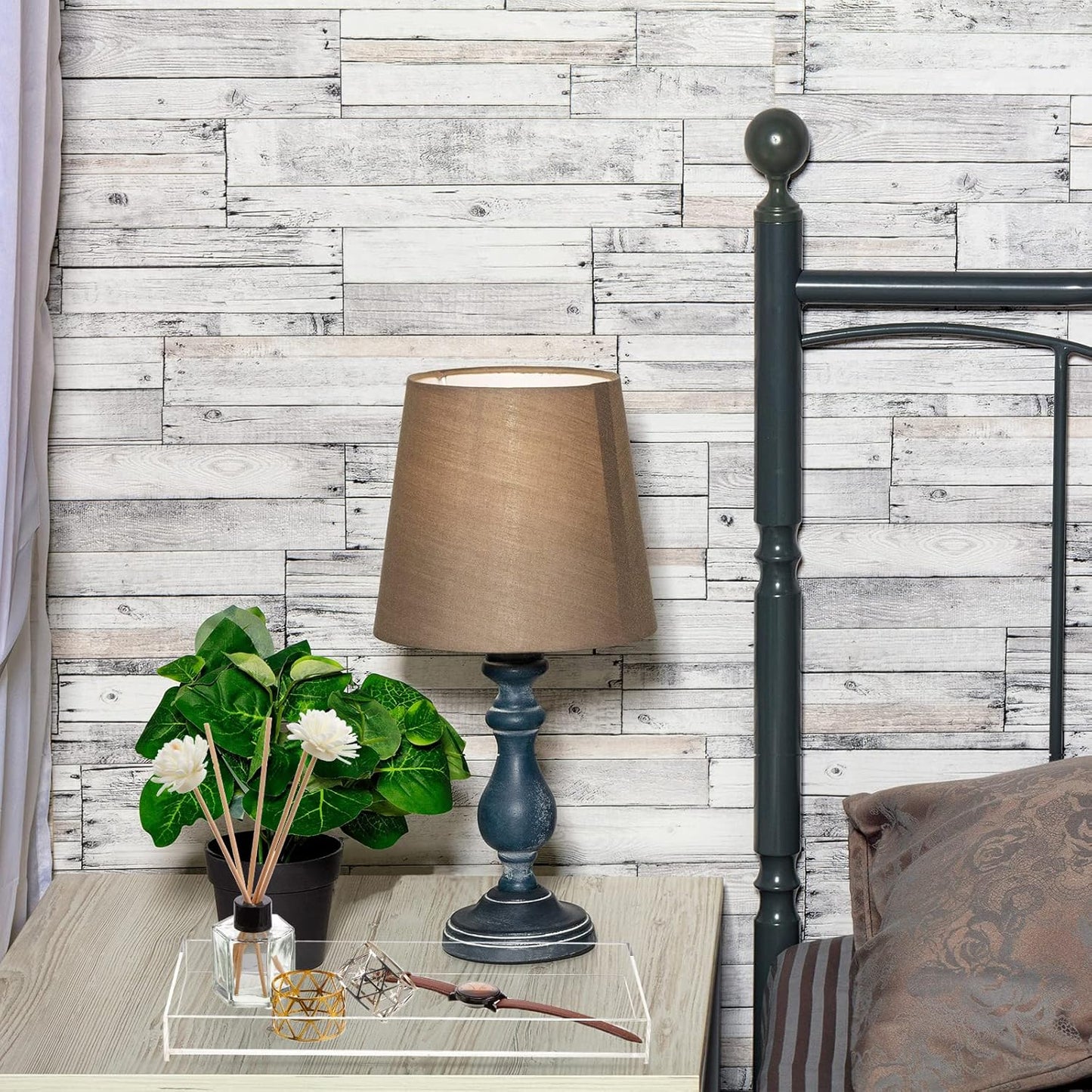 Maitys 3 Pcs Acrylic Vanity Tray Bathroom Tray for Serving Vanity Makeup Organizer Clear Hand Towel Kitchen Countertop Makeup Perfume Cosmetics Organizer Valentine Gift (11.8 x 5 Inch)