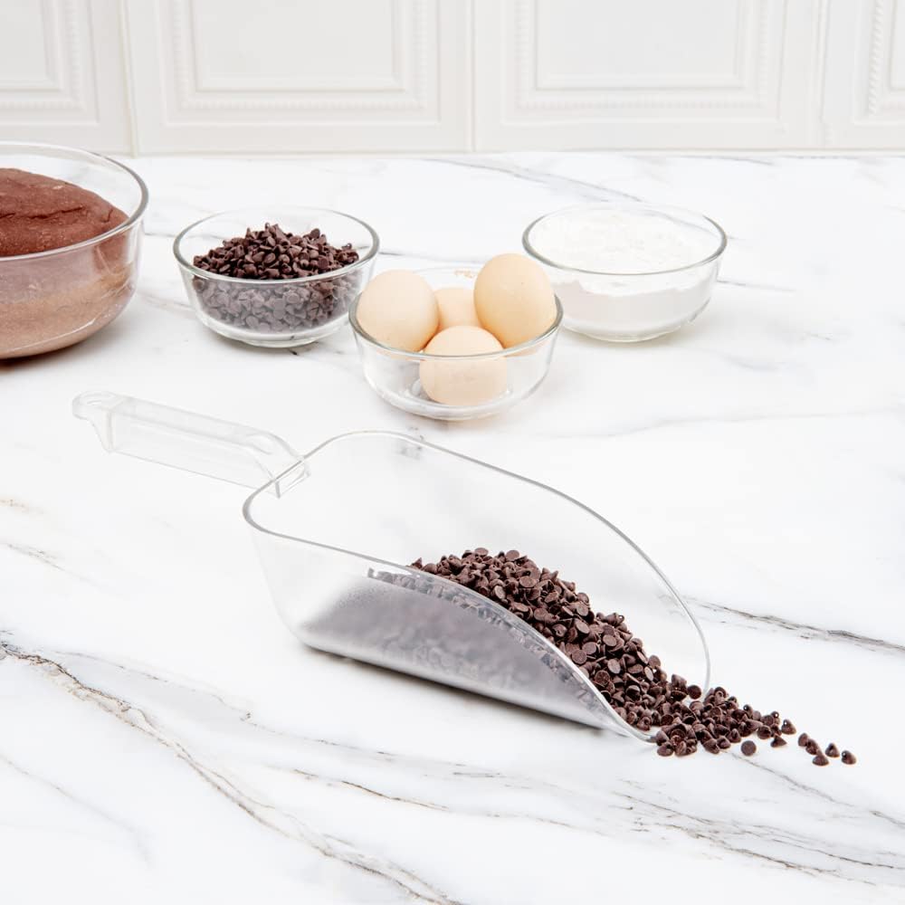 Restaurantware Met Lux 32 Ounce Ice Scoop 1 Flat Bottom Food Scoop - Beveled Front Edge Hanging Slot Clear PC Plastic Flour Scoop Lightweight For Ice Or Dry Ingredients