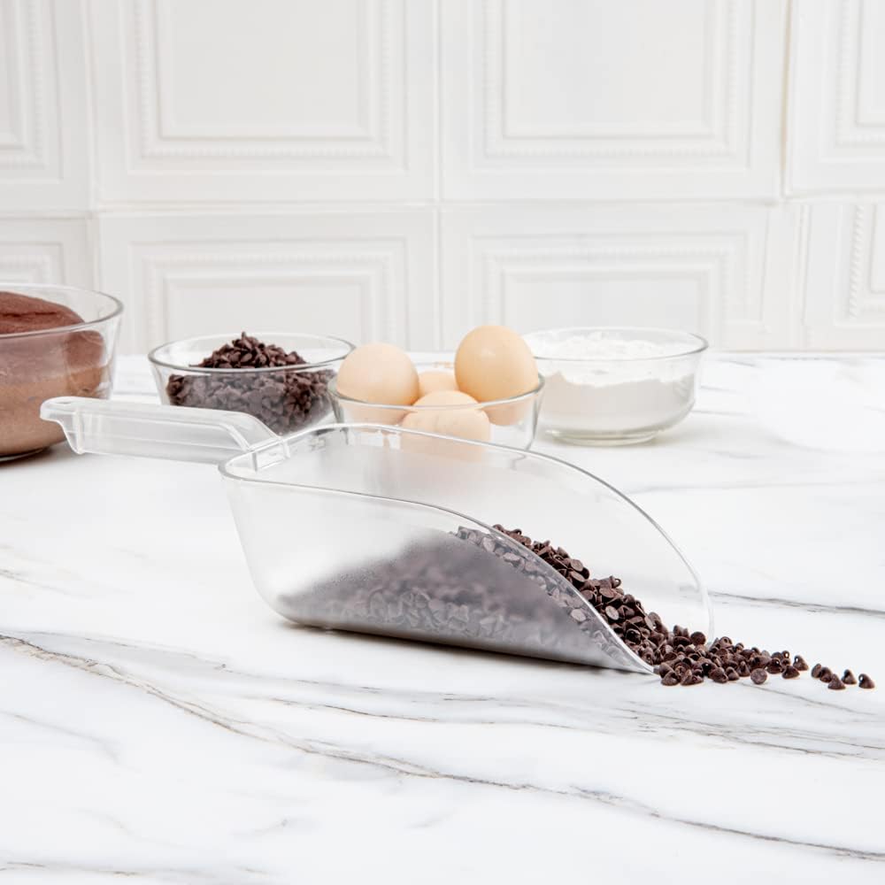 Restaurantware Met Lux 32 Ounce Ice Scoop 1 Flat Bottom Food Scoop - Beveled Front Edge Hanging Slot Clear PC Plastic Flour Scoop Lightweight For Ice Or Dry Ingredients