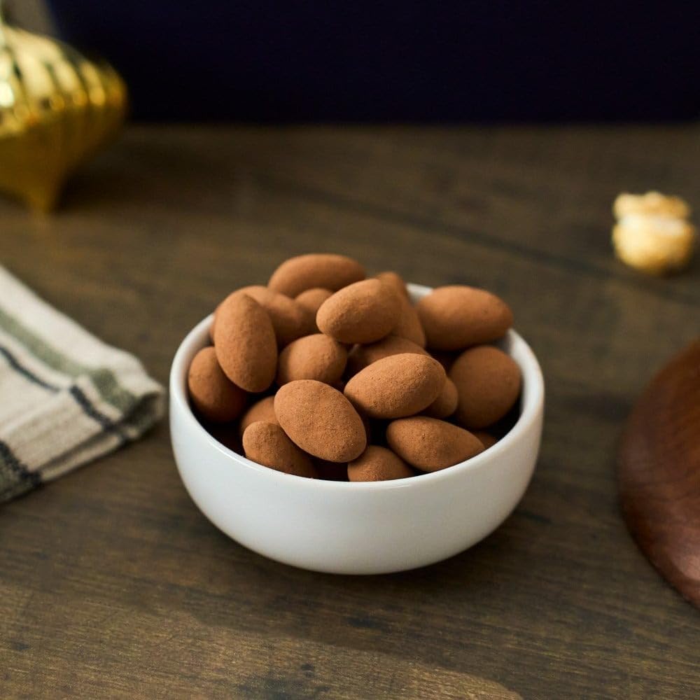 Winter Wonderland Holiday Basket Gift of Holiday Foods by GourmetGiftBaskets.com