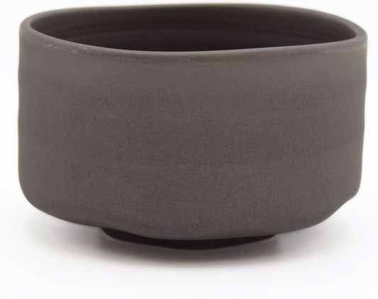 Ceramic Matcha Bowl – Handmade Chawan Matcha Bowl, Japanese Bowl, Charcoal Gray, 21.1 oz, 620ml Made in Japan