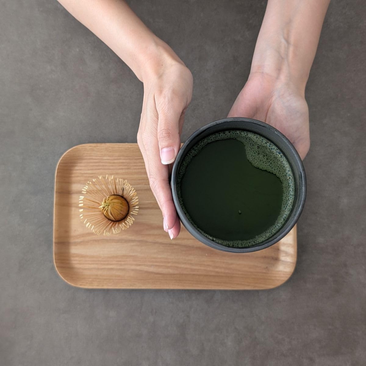 Ceramic Matcha Bowl – Handmade Chawan Matcha Bowl, Japanese Bowl, Charcoal Gray, 21.1 oz, 620ml Made in Japan