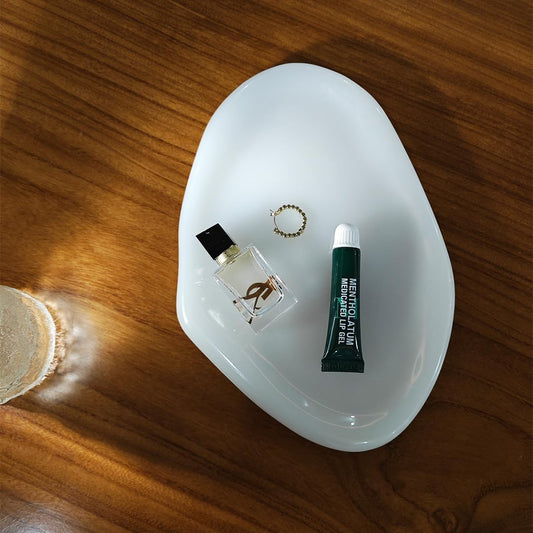 Natural Jade Tray for Jewelry, Food and Daily Items, Irregular Marble Sculpture, Suitable for Home Decor Storage Stone Tray Vanity/Dresser Non-Resin/Non-Ceramic (yunduo-Whie Jade)