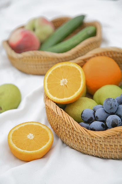 HITOMEN Handmade Rattan Bread Baskets Round Wicker Fruit Serving Storage Bowls, Natural Woven Decorative Kitchen Counter Organizing (Honey Brown) M-10.2"