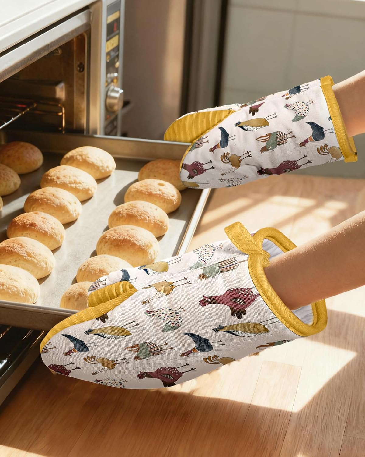 Slohif Chicken Mini Oven Mitts Set – Yellow Animal Extended Short Heat Resistant Kitchen Gloves for Women, 100% Cotton Oven Mitts with Silicone Grips, Non-Slip and Thick Durable for Cooking & Baking