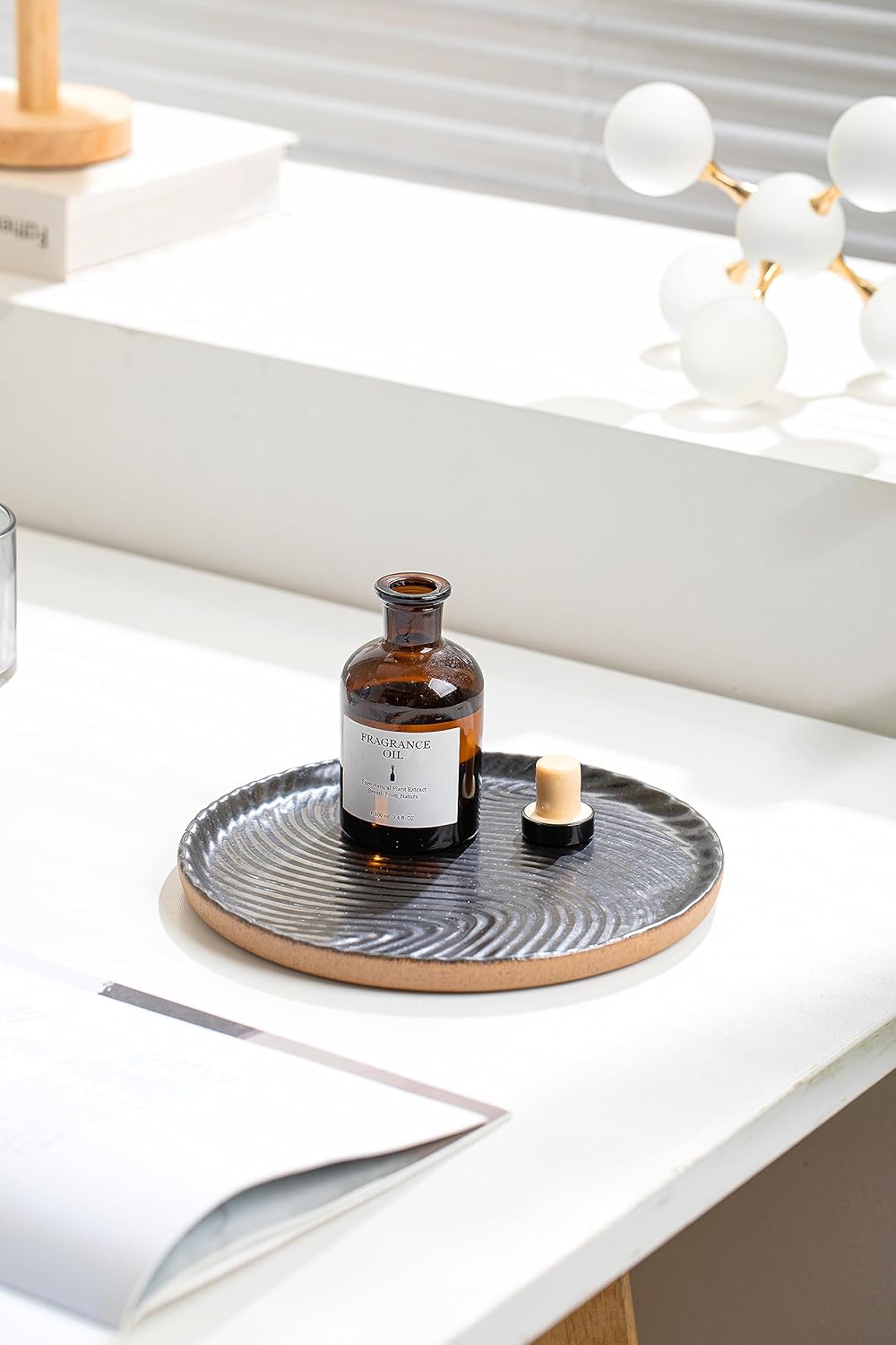 Vanity Tray with Brown Trim - Candle & Perfume Organizer, Round Black 8"8" Home Decor