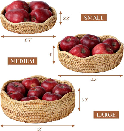 Rattan Bread Basket, Round Fruit Baskets, Scalloped Wicker Storage Bowls, Natural Woven Serving Basket Bowls, Decorative Baskets for Kitchen Counter Organizing, Gift Basket, 1 Pack, S Size