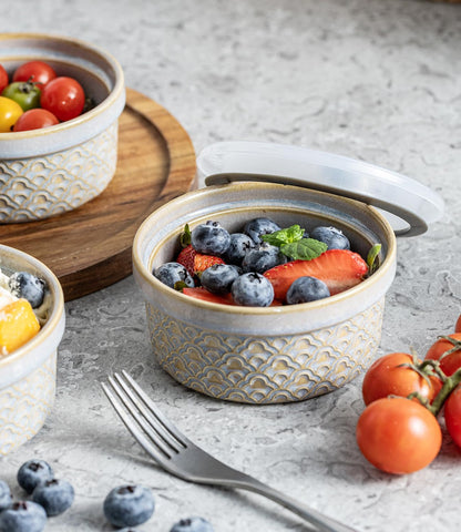 Creme Brulee Ramekins with Covers, Ceramic Souffle Ramekin with Lid, Small Baking Dishes, Food Storage Containers Serving Bolws with Lids for Lunch, Dessert, Fruit, Grey Cloud