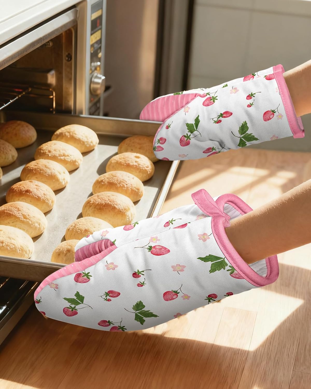 Slohif Cute Strawberry Mini Oven Mitts Set – Pink Extended Short Heat Resistant Kitchen Gloves for Women, 100% Cotton Oven Mitts with Silicone Grips, Non-Slip and Thick Durable for Cooking & Baking