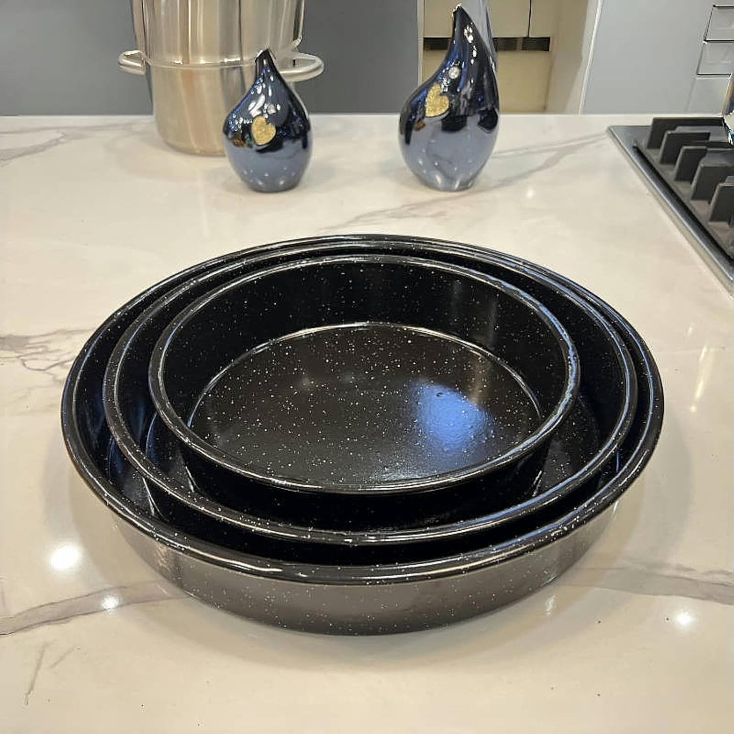 3-Pack Enamel Roasting Pan Set Round Deep Baking Pans Oven Trays10"/12"/14" Cake Pans High Performance Non-Toxic Pizza Pan Cookie Baking Sheets Oven Trays For Cooking Merry Christmas Gift for Mom