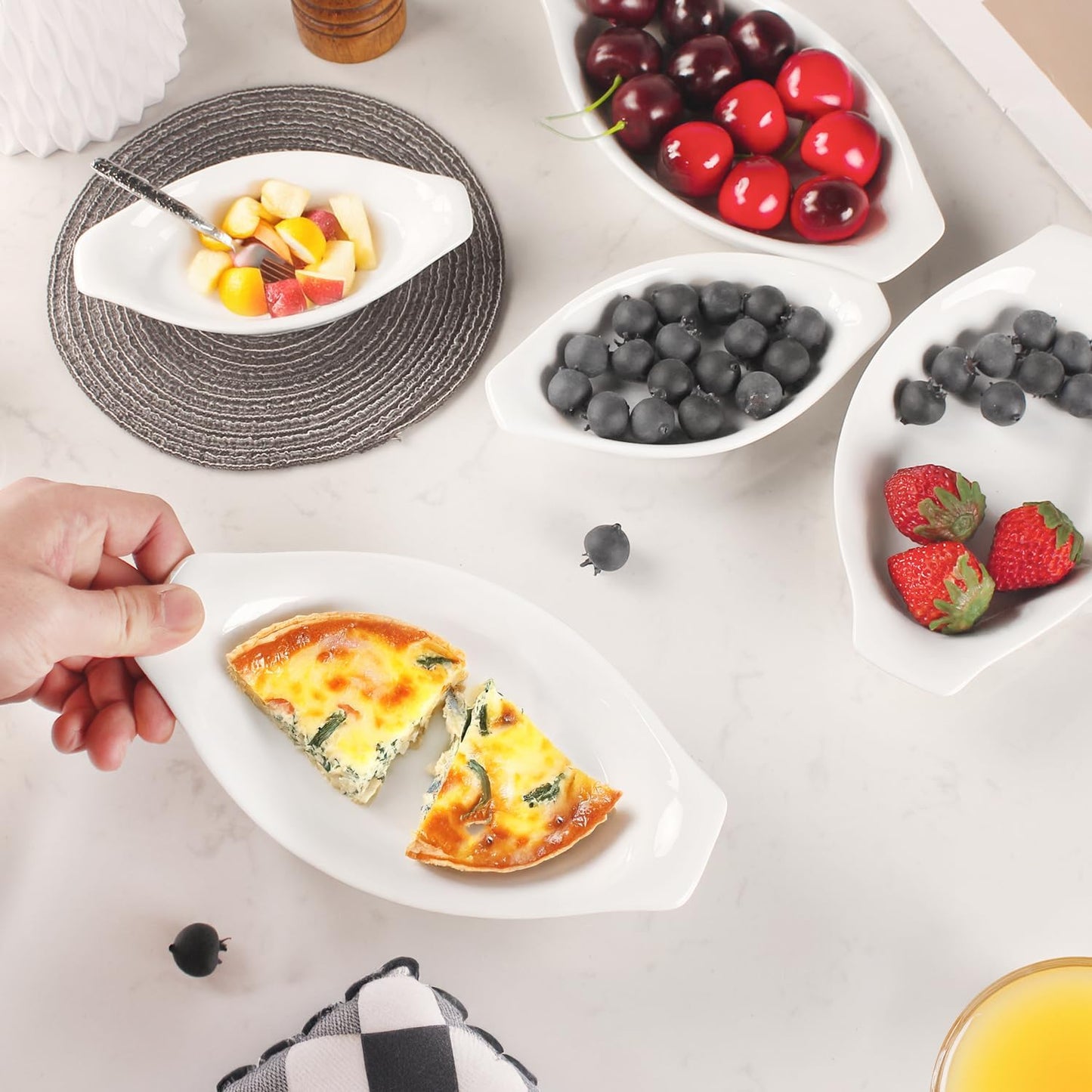 6" x 4" Ceramic Oval Small Au Gratin Baking Dishes 7 oz, Set of 4 Banana Split Bowls, Oven and Microwave Safe, for 1 person servings, Bakeware with Handle(8.3 IN) for Kitchen and Home