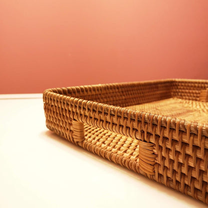 i-lan 2 Pack Oversize Deep Natural Wicker Serving Tray with Handles and 2.3” Wall, 16 Inch Rectangular Rattan Office Tray, Decorative Woven Rattan Fruit Baskets Tray Plate for Table Countertop,L+XL