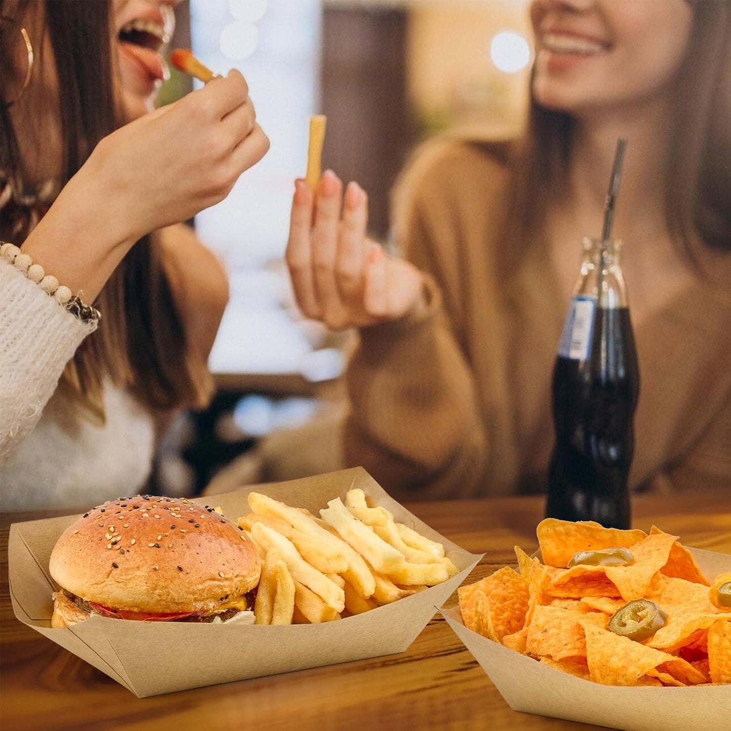 Ocmoiy 4lb Large Paper Food Trays, 100 Pack Heavy Duty Kraft Food Boats Holders Disposable Serving Basket Trays for Nachos, Burgers, Fries, Tacos, Hot Dog, Sandwiches