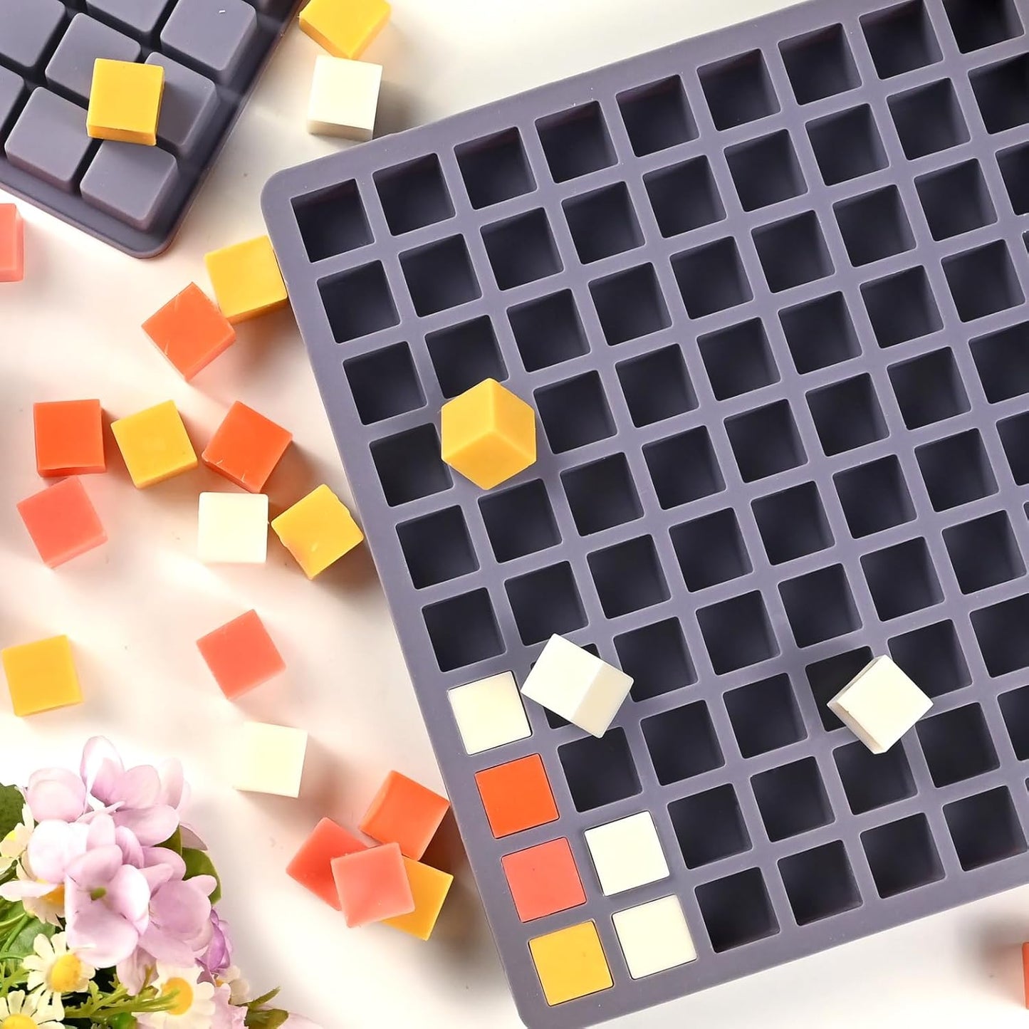 Square Chocolate Mold, Mini Silicone Candy Molds, SIQINZONGWA 100 Cavities Square Gummy Silicone Molds Bite Size for Chocolate, Candy, Gummy, Caramels, Jelly, Ice Cubes, Pet Treats