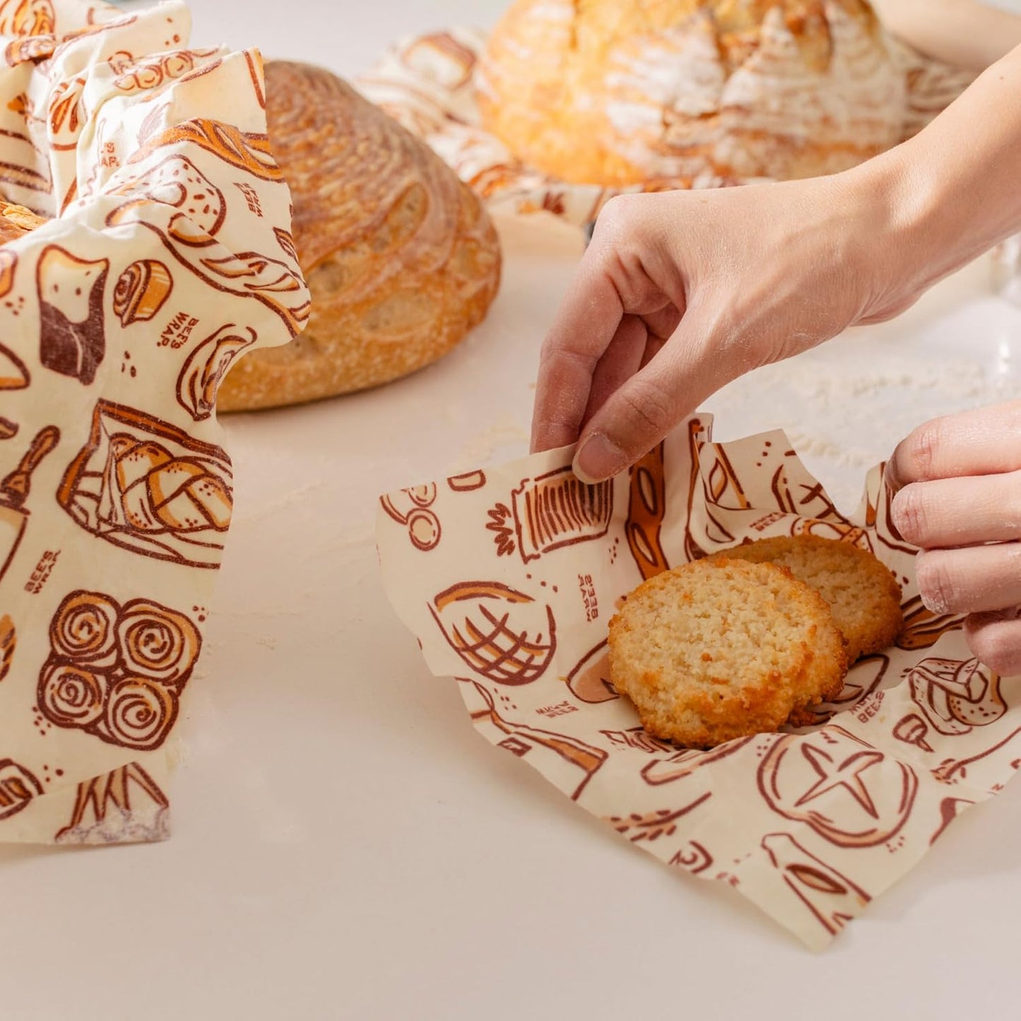 Bee's Wrap Beeswax Wraps for Food - Made in USA Reusable & Organic Food Wraps, Sandwich Wrap & Bowl Covers - Eco-Friendly Alternative to Aluminum Foil & Plastic Wrap, Bakery Lane 3 Pack (S, M, L)