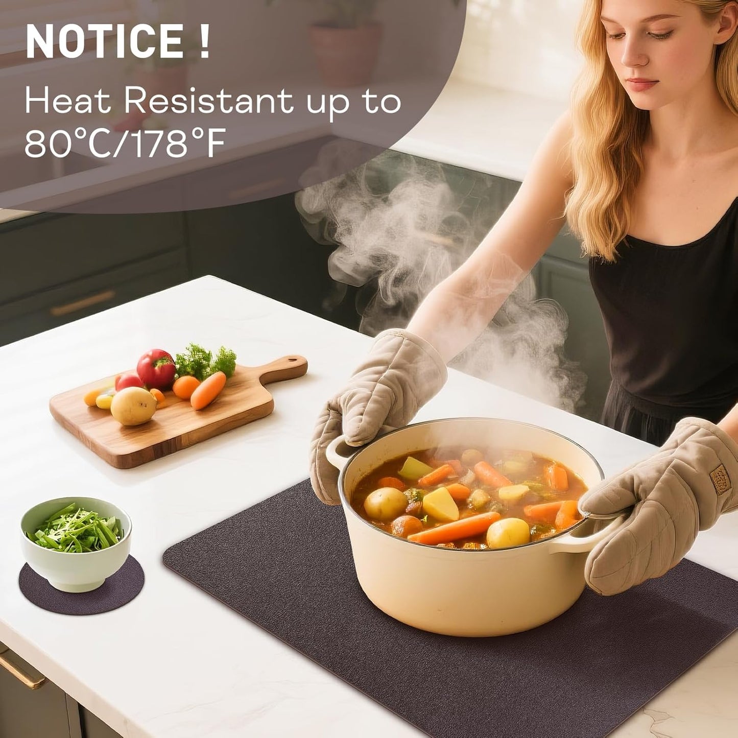 Vinyl Placemats Set of 6, Faux Leather Heat Resistant Kitchen Place Mats, Waterproof Wipeable Dining Table Mats and Coasters for Indoor, Outdoor (Coffee)