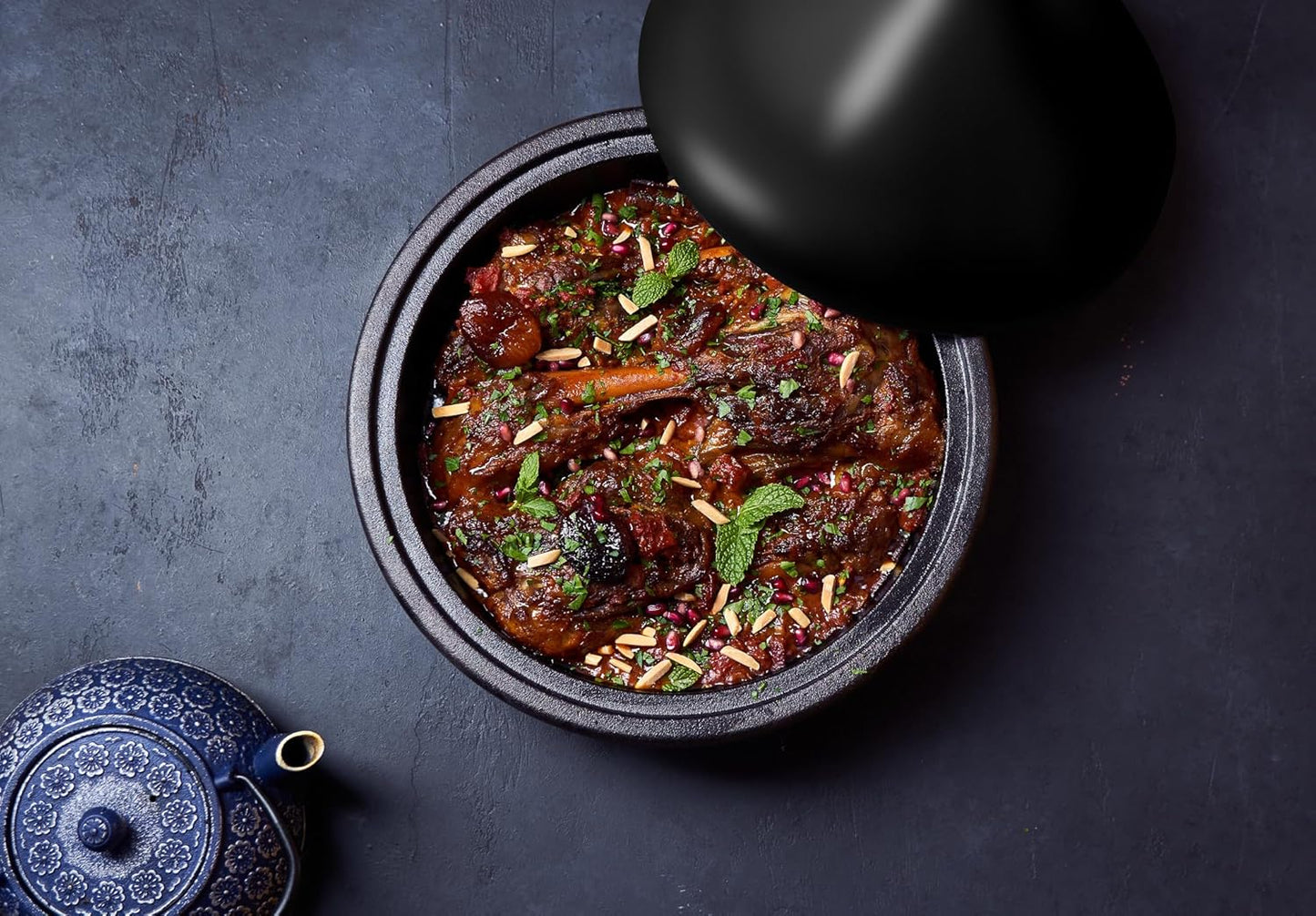 Kook Moroccan Tagine, Enameled Cast Iron Cooking Pot, Tajine with Ceramic Cone-Shaped Closed Lid, 3.3 QT (Matte Black)